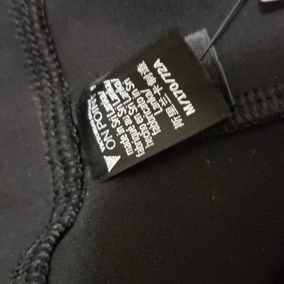 Victoria's Secret Yoga Mid-Rise Foldover Leggings NWT Size Medium - Picture 6 of 10